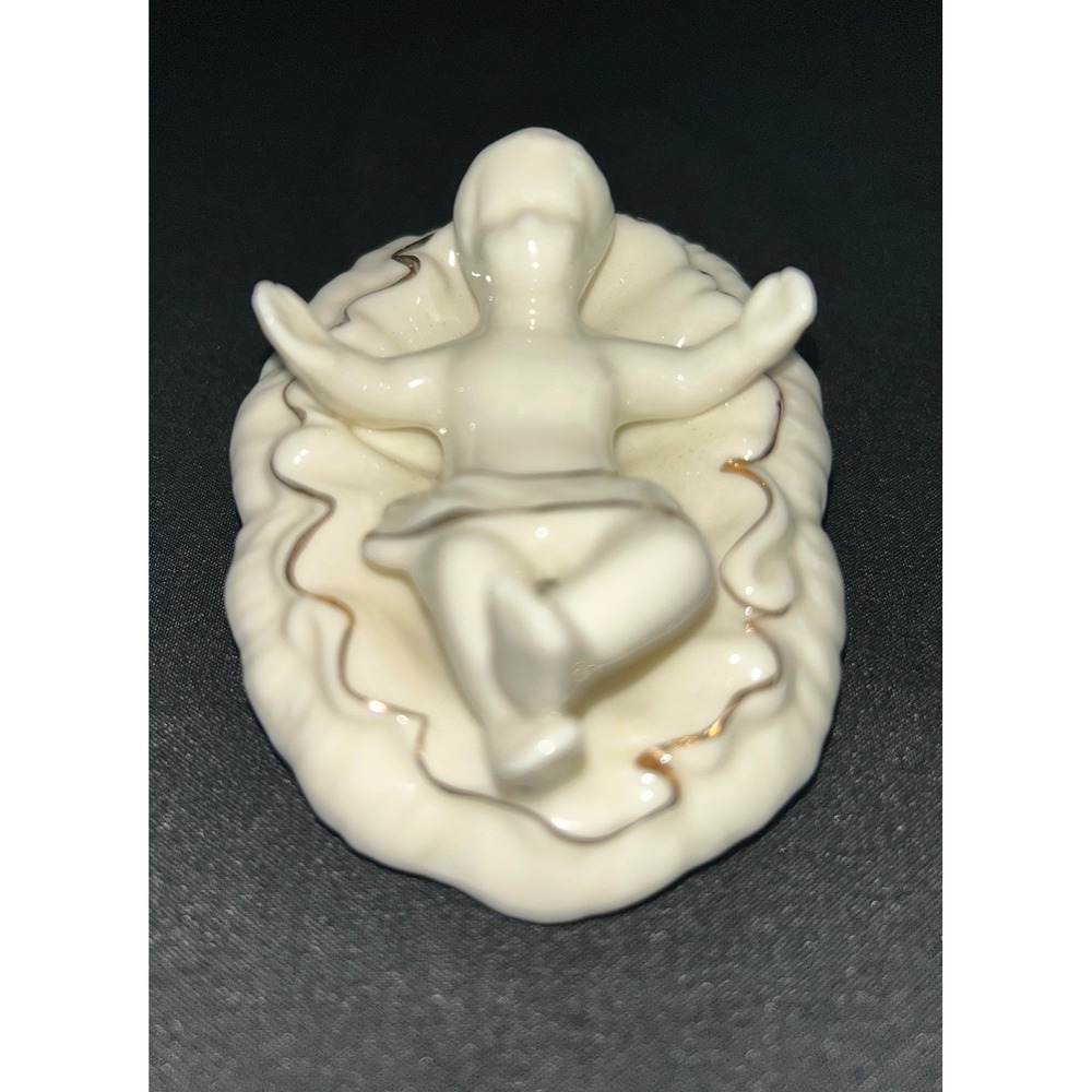 Vintage holiday Lane Macy's Ceramic Baby Jesus in‎ Manger Figurine Gold Trim